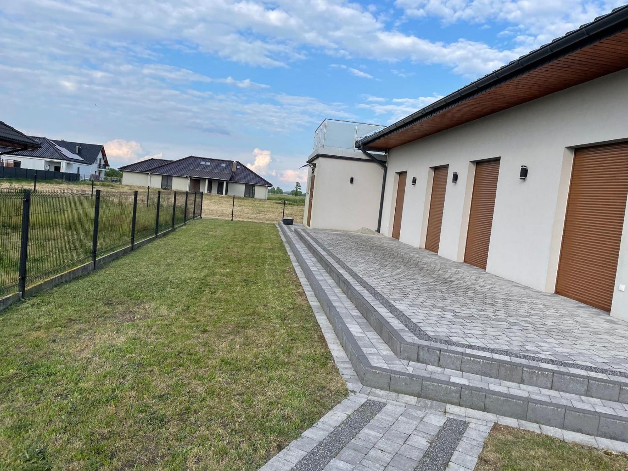 Rozana 51 Apartment Opole Ngoại thất bức ảnh